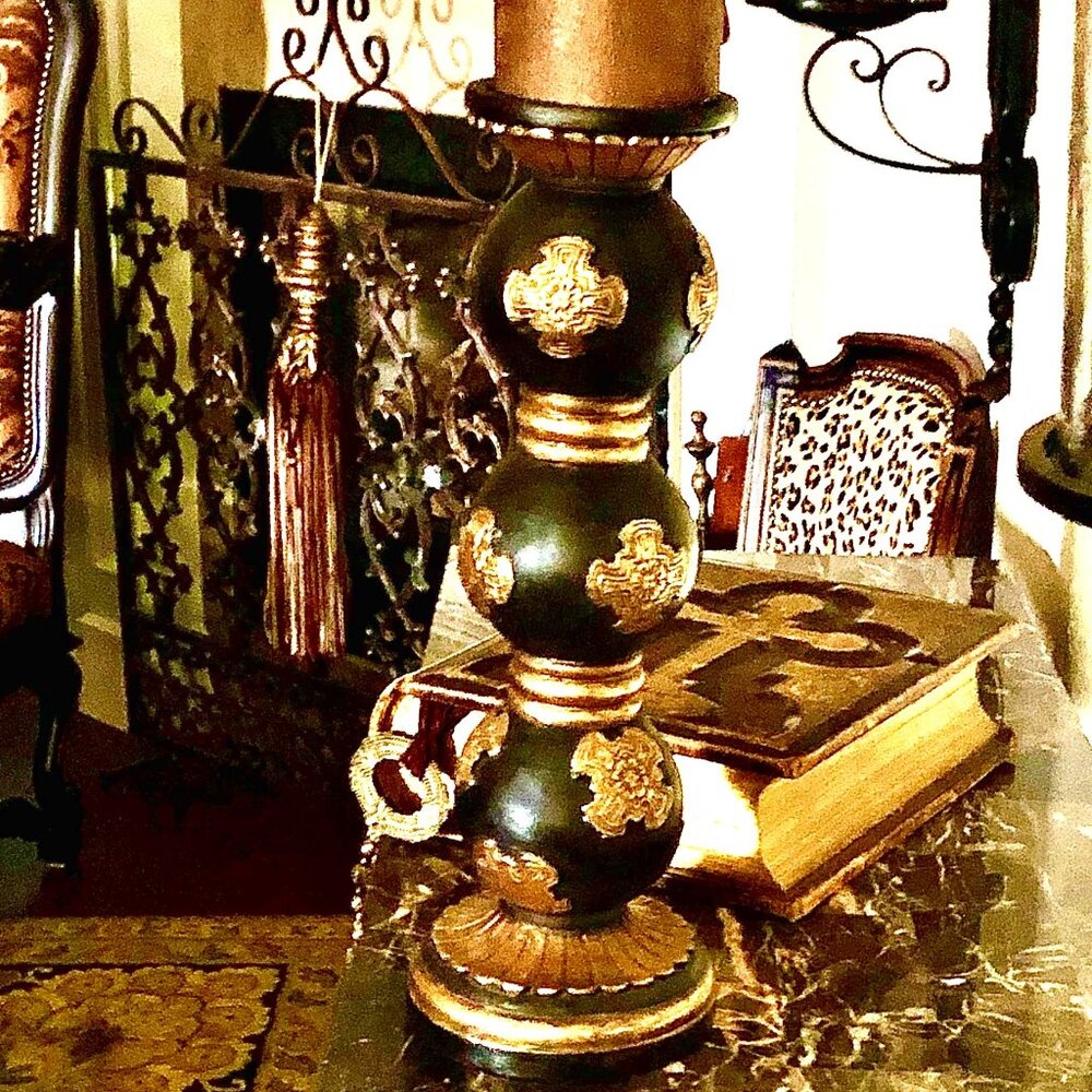 NWT STERLING INDUSTRIES Gothic Black Gilded Celtic Cross Pillar Candle Holder